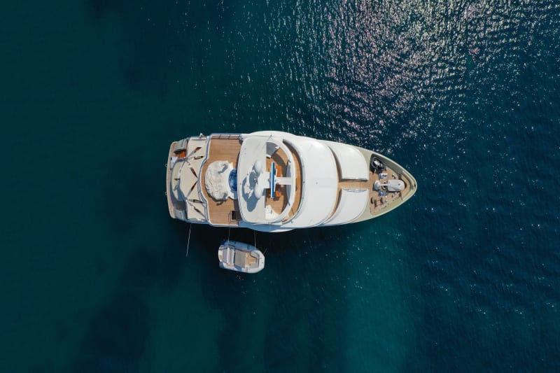 5 Reasons to choose a liveaboard holiday in the Maldives